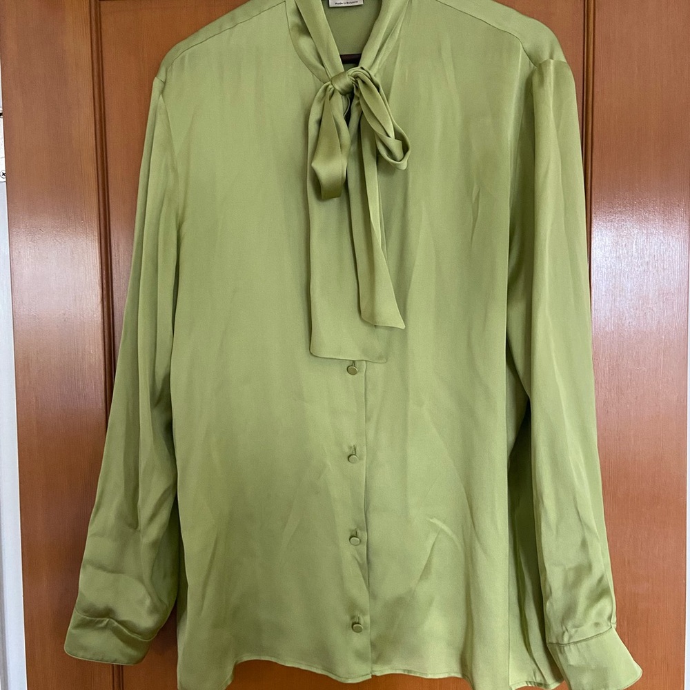 Gucci Green Blouse with Bow Tie